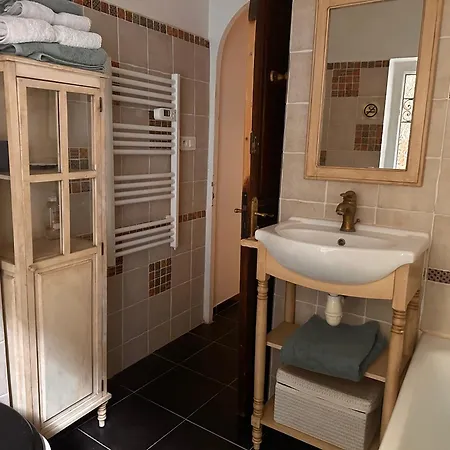 Lou Couquet شقة *